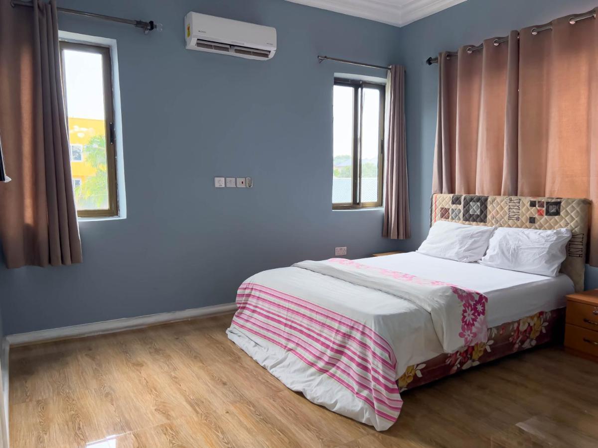 T'S Place Adenta Экстерьер фото